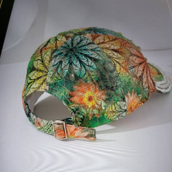 Baseball cap - Picture 3 of 6